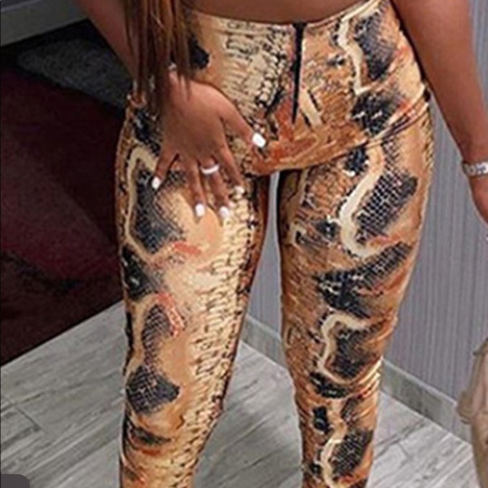 Snake print set